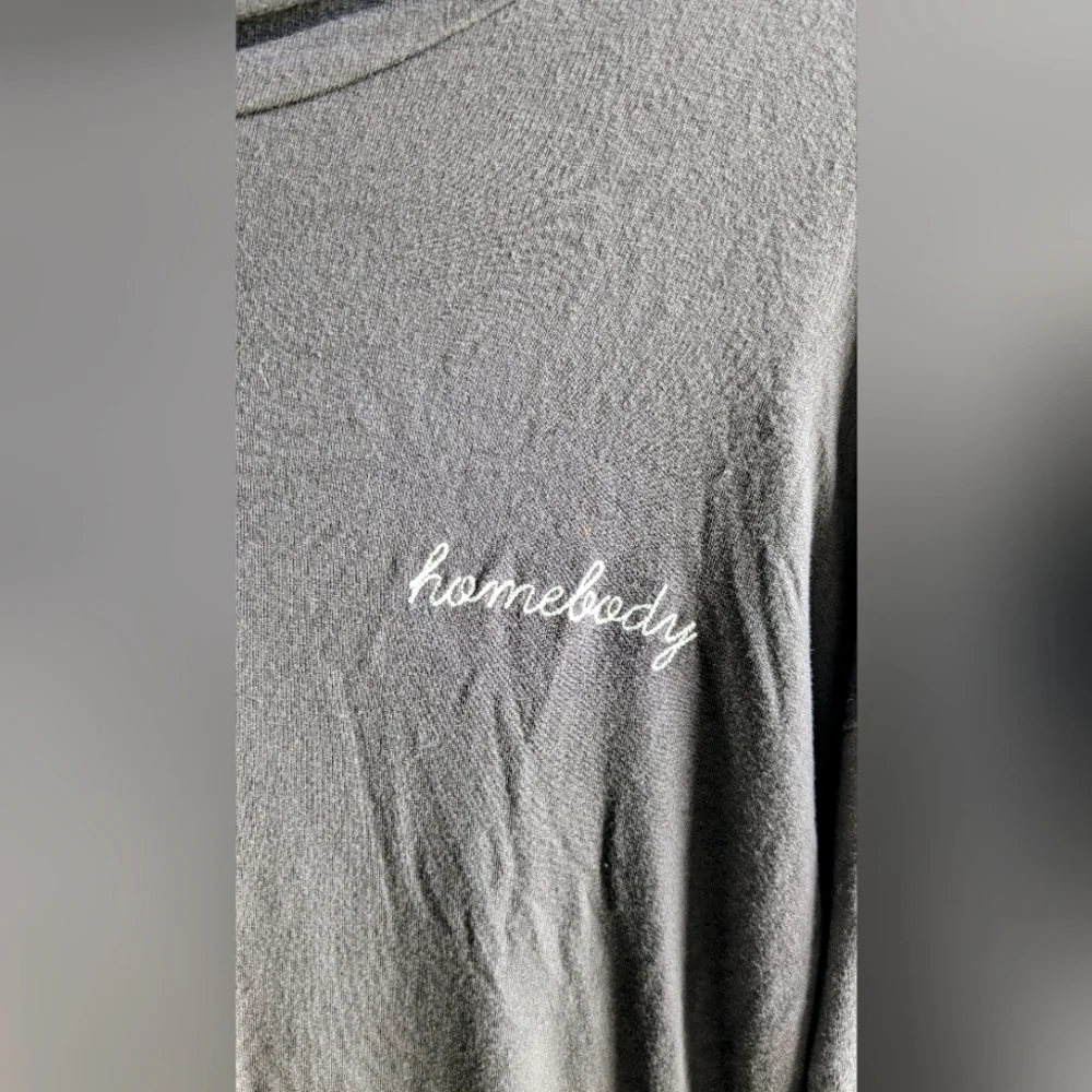 Magnolia Women's Gray Lightweight Homebody Pullover Hoodie - Picture 2 of 4